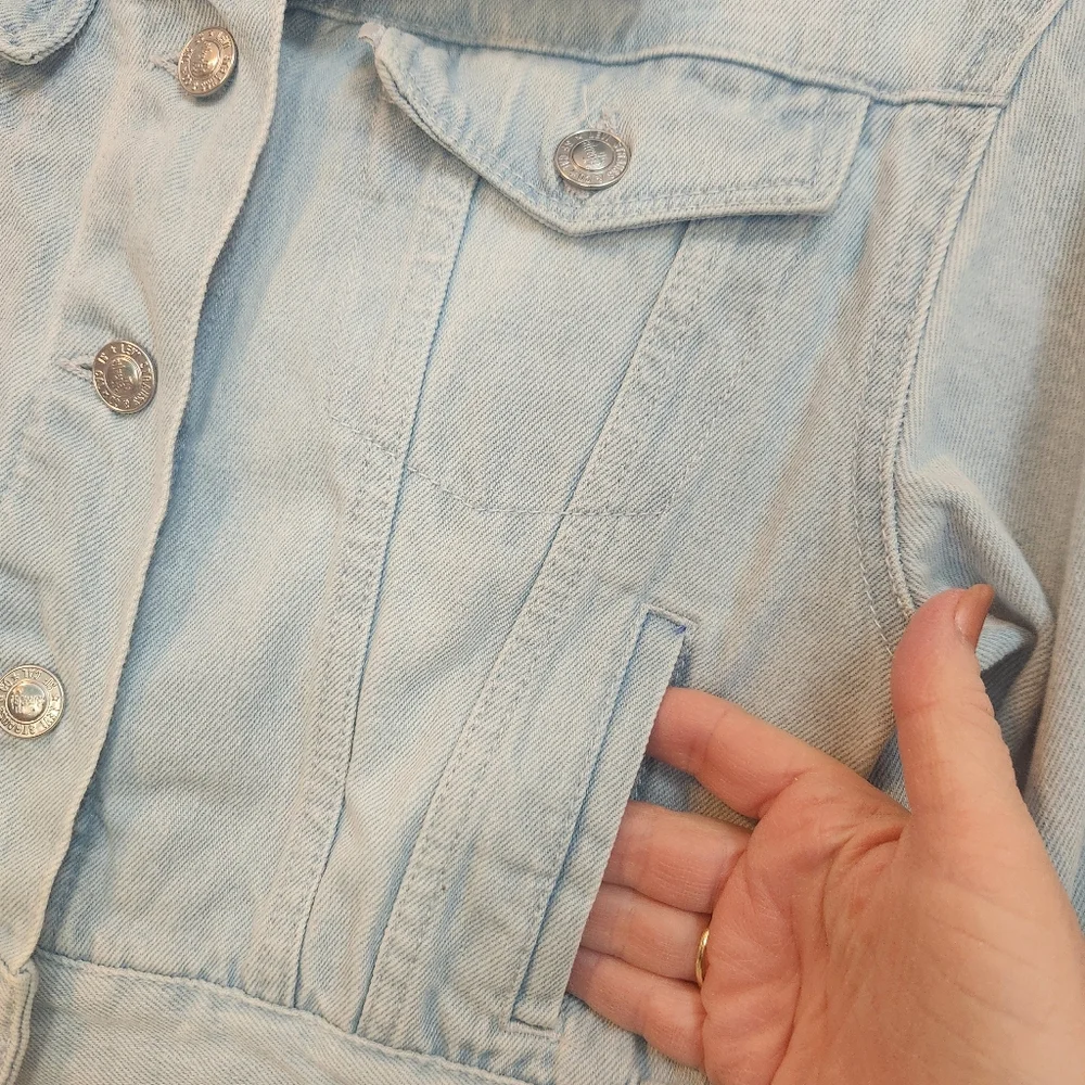 Levi's Silver Tab‎ Cropped Denim Jean Jacket Teen Girl's, Size M (10-12 years)